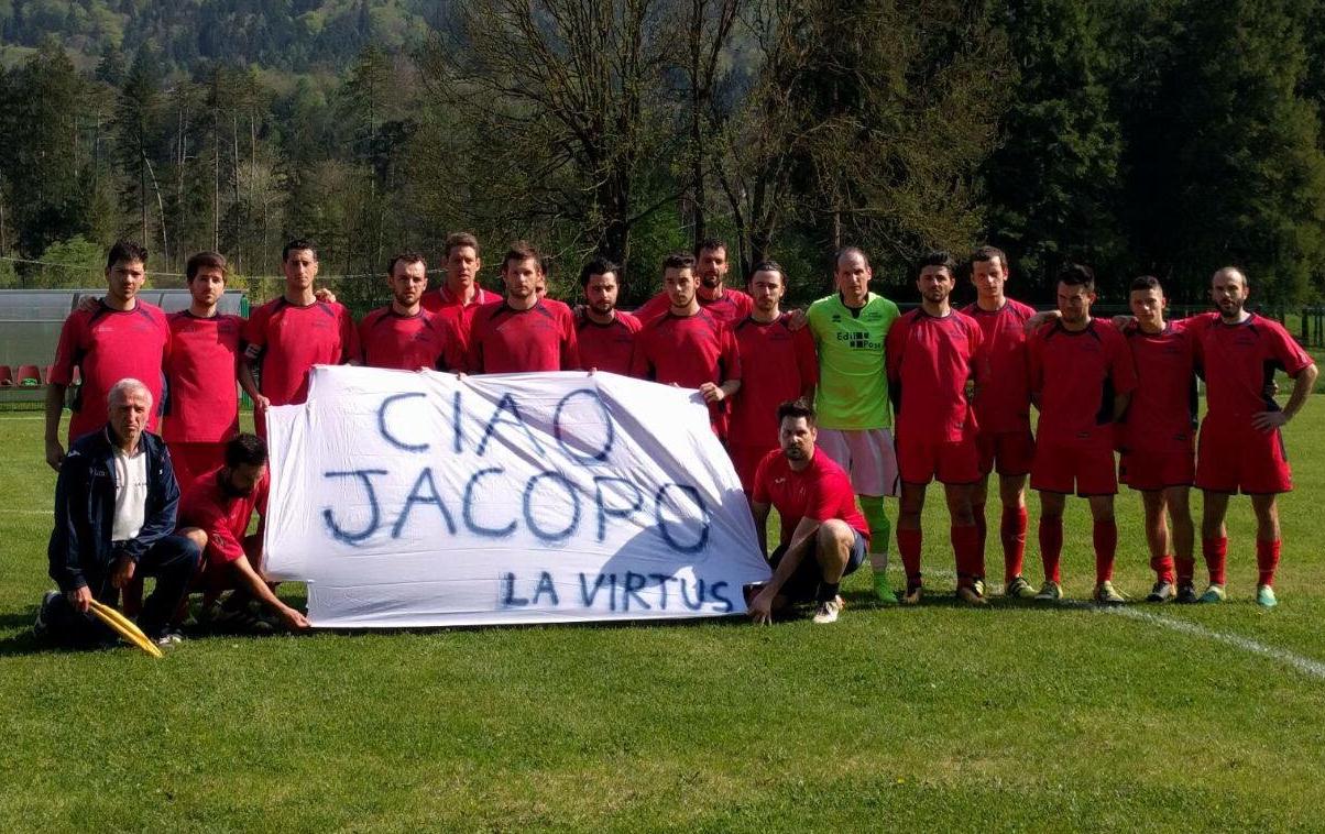 Ciao Jacopo Il calcio Giudicariese rende omaggio al giovane portiere prematuramente scomparso