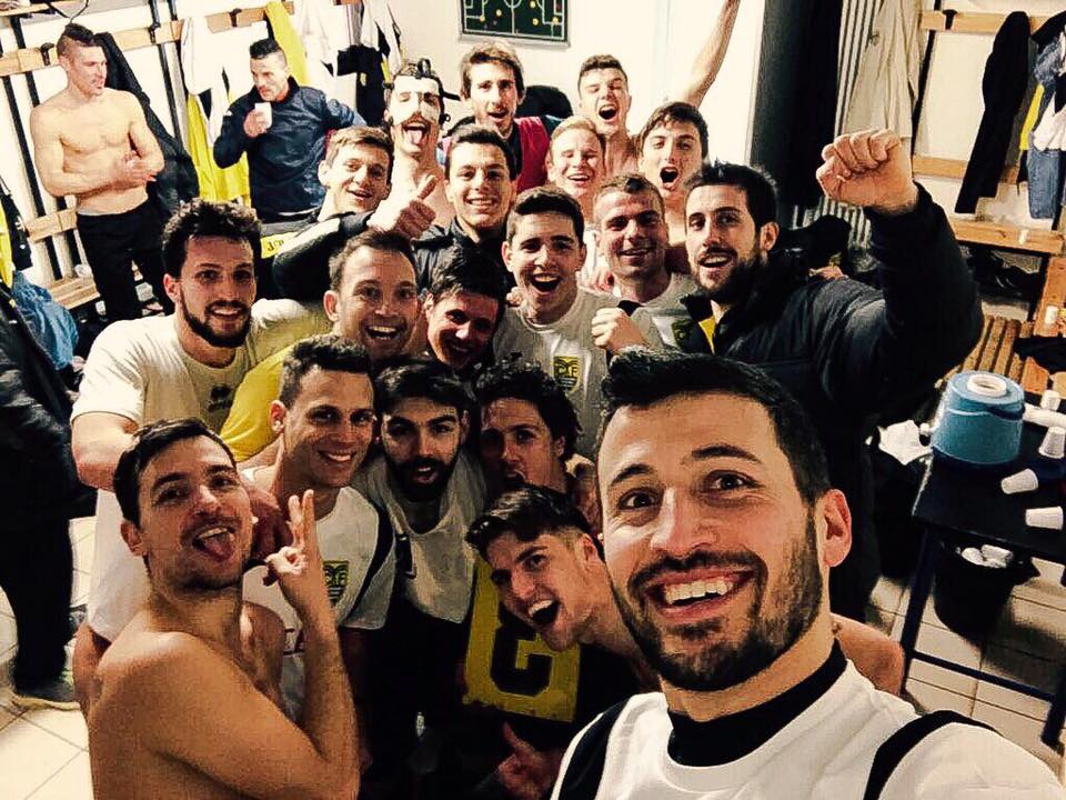 Il selfie del Comano foto facebook