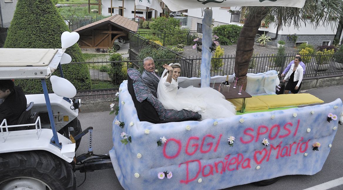 All altare in trattore da Zuclo a Storo. Noi siamo una famiglia di origini contadine