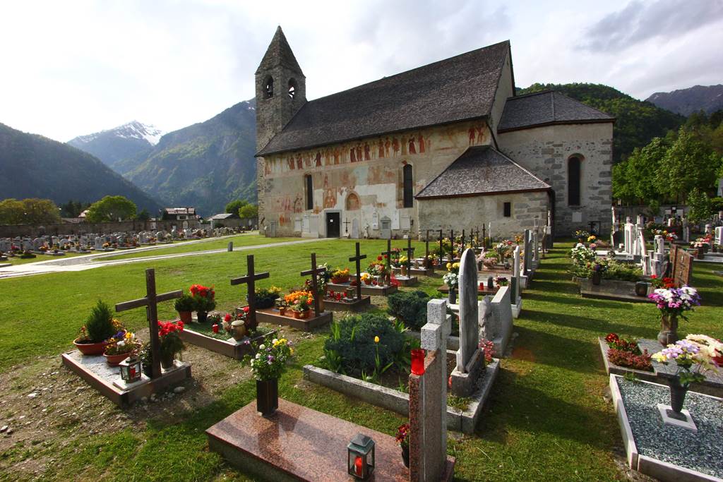Pinzolo cimitero chiesa di San Vigilio