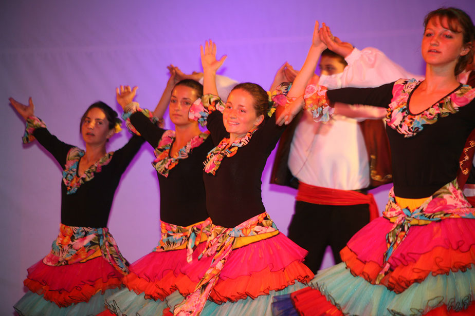 Nomadelfia danza gitana