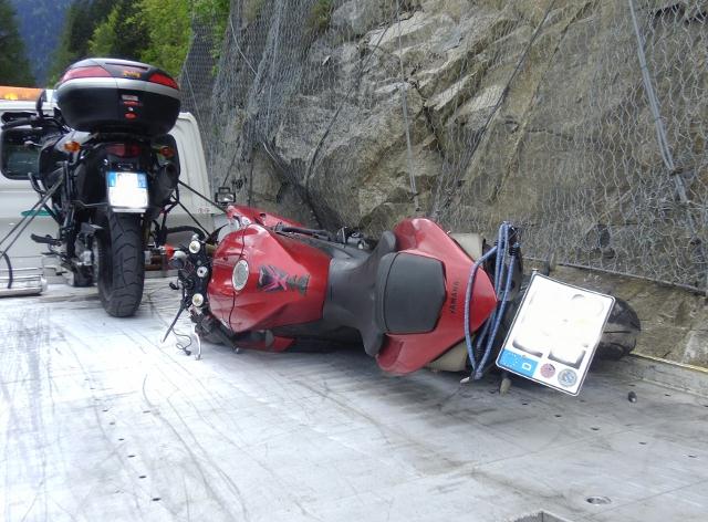 La moto incidentata  -carisolo