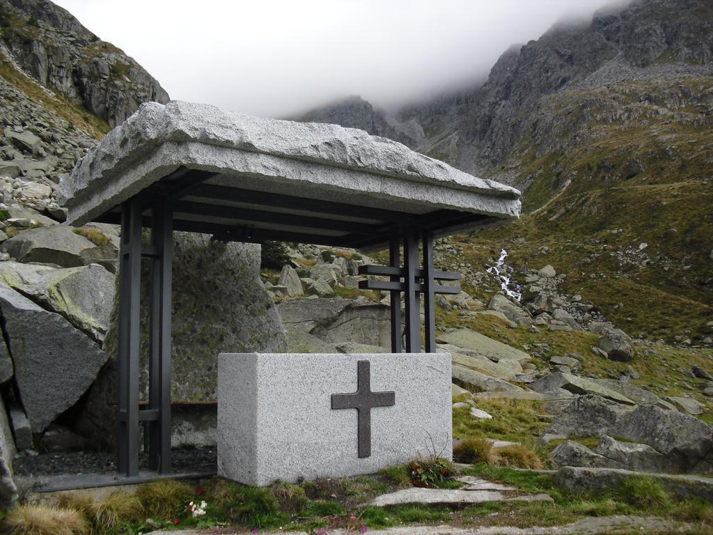 Cornisello 2 edicola