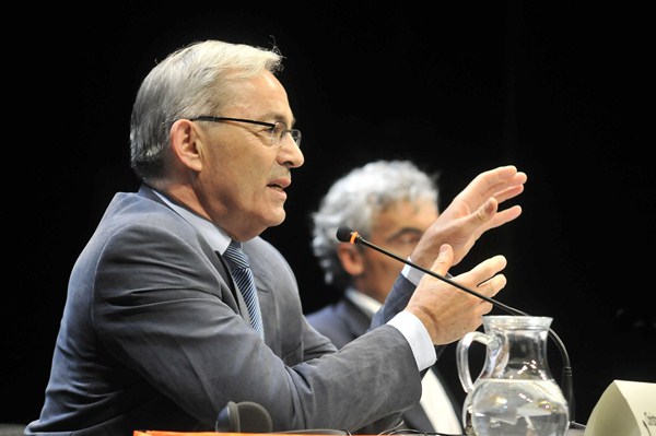 Christopher Pissarides - Tito Boeri