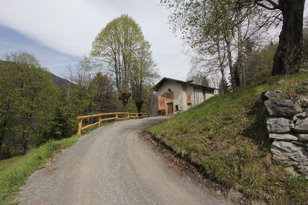 Massimeno - Verso la chiesetta di San giovanni