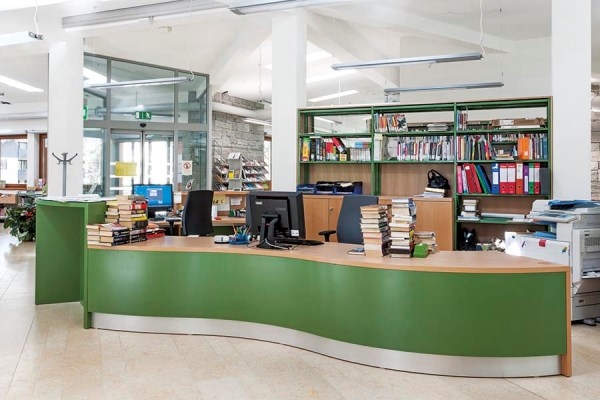 Pinzolo biblioteca comunale Comunale