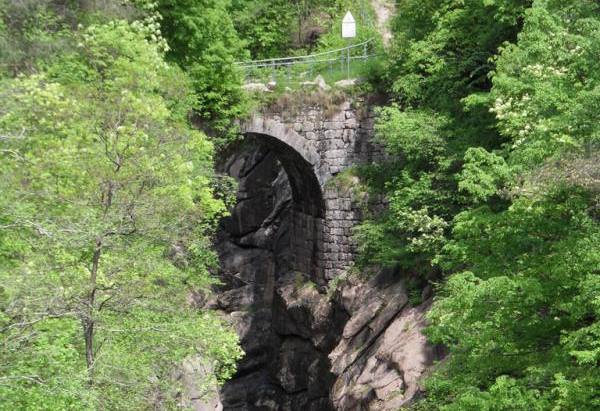 ponte romano sul limarò  tra Sarche e Ponte Arche 1