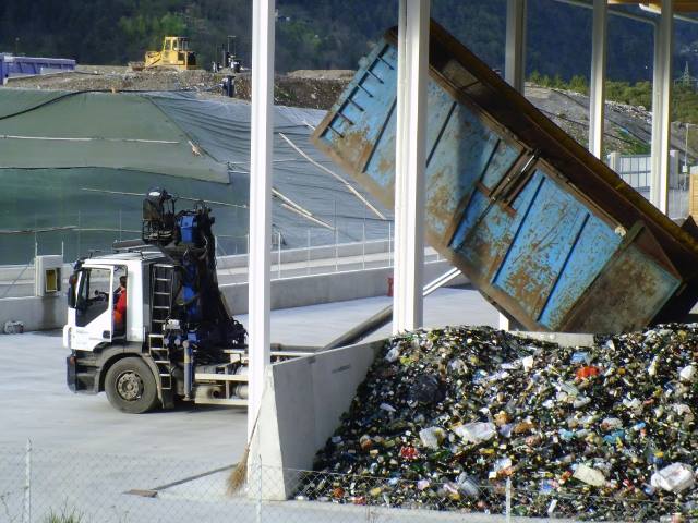raccolta differenziata Giudicarie-discarica Zuclo