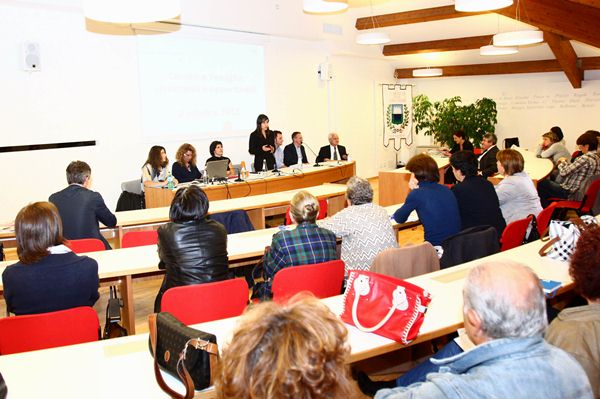 serata lavorofamiglia tione