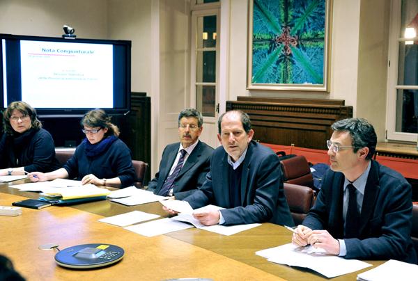 tavolo Pacher presidente  della Provincia di Trento