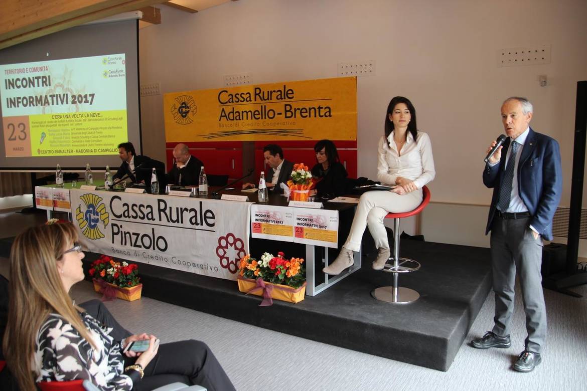 Intervento-di-Roberto-Simoni-presidente-Cassa-Rurale-di-Pinzolo imagefullwide 1