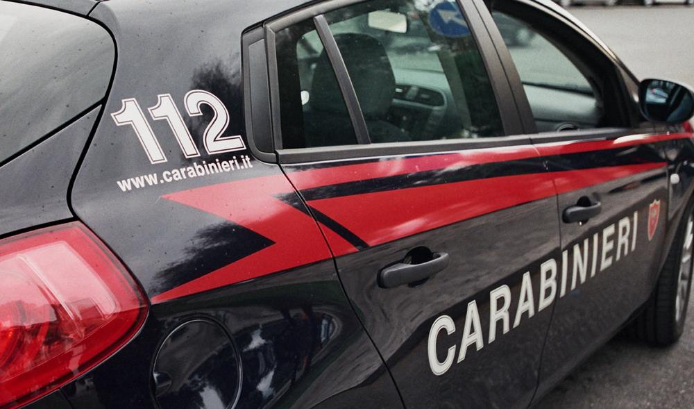 Carabinieri-Auto