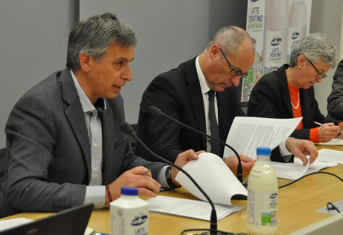 giunta provinciale 2015 daldoss Rossi Borgonovo Re