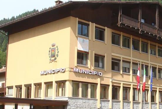 Comune di Pinzolo  - Municipio - consiglio comunale